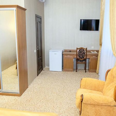 Оздоровчий Комплекс Гайки Заїзд Провулок Сухий Яр 12 Hotel Zhytomyr Bagian luar foto