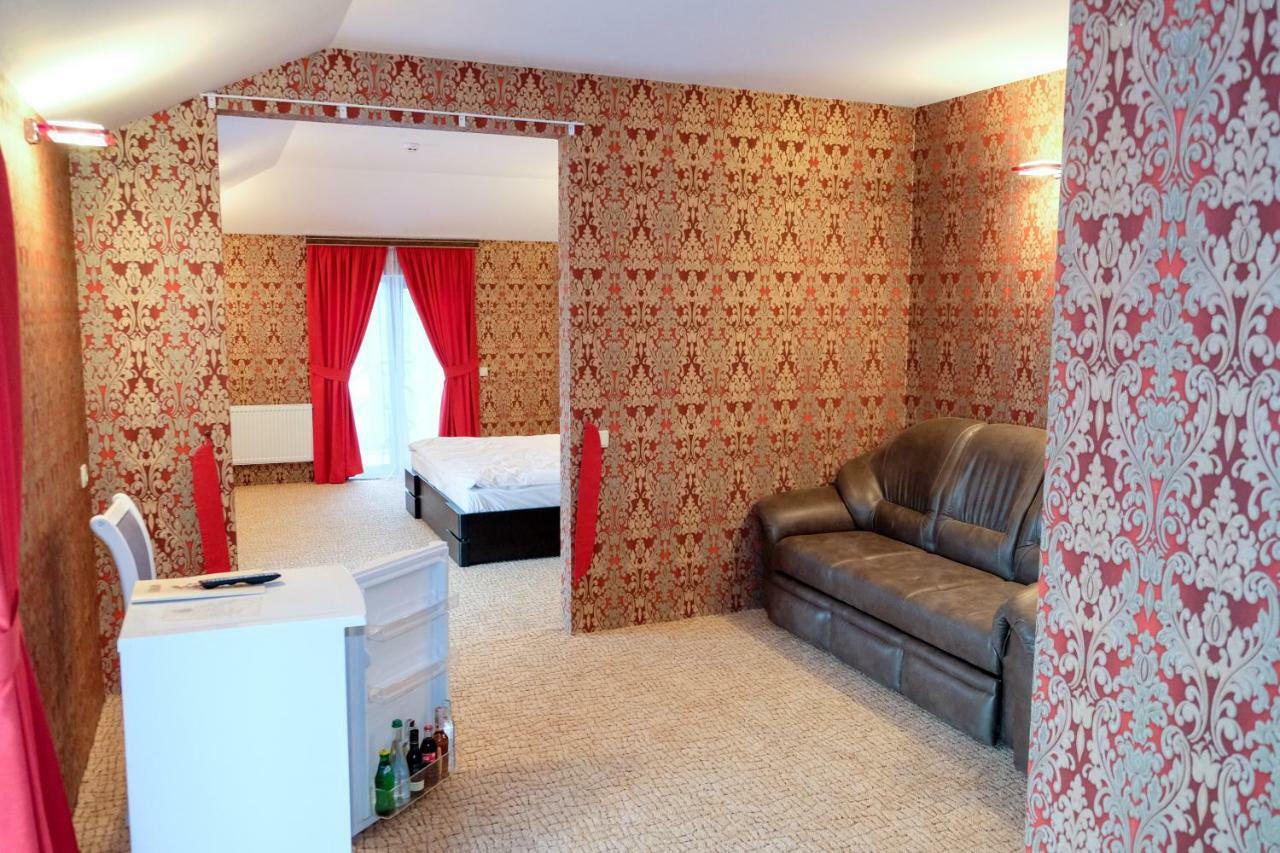 Оздоровчий Комплекс Гайки Заїзд Провулок Сухий Яр 12 Hotel Zhytomyr Bagian luar foto