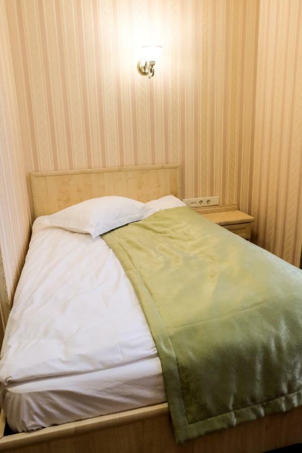 Оздоровчий Комплекс Гайки Заїзд Провулок Сухий Яр 12 Hotel Zhytomyr Bagian luar foto