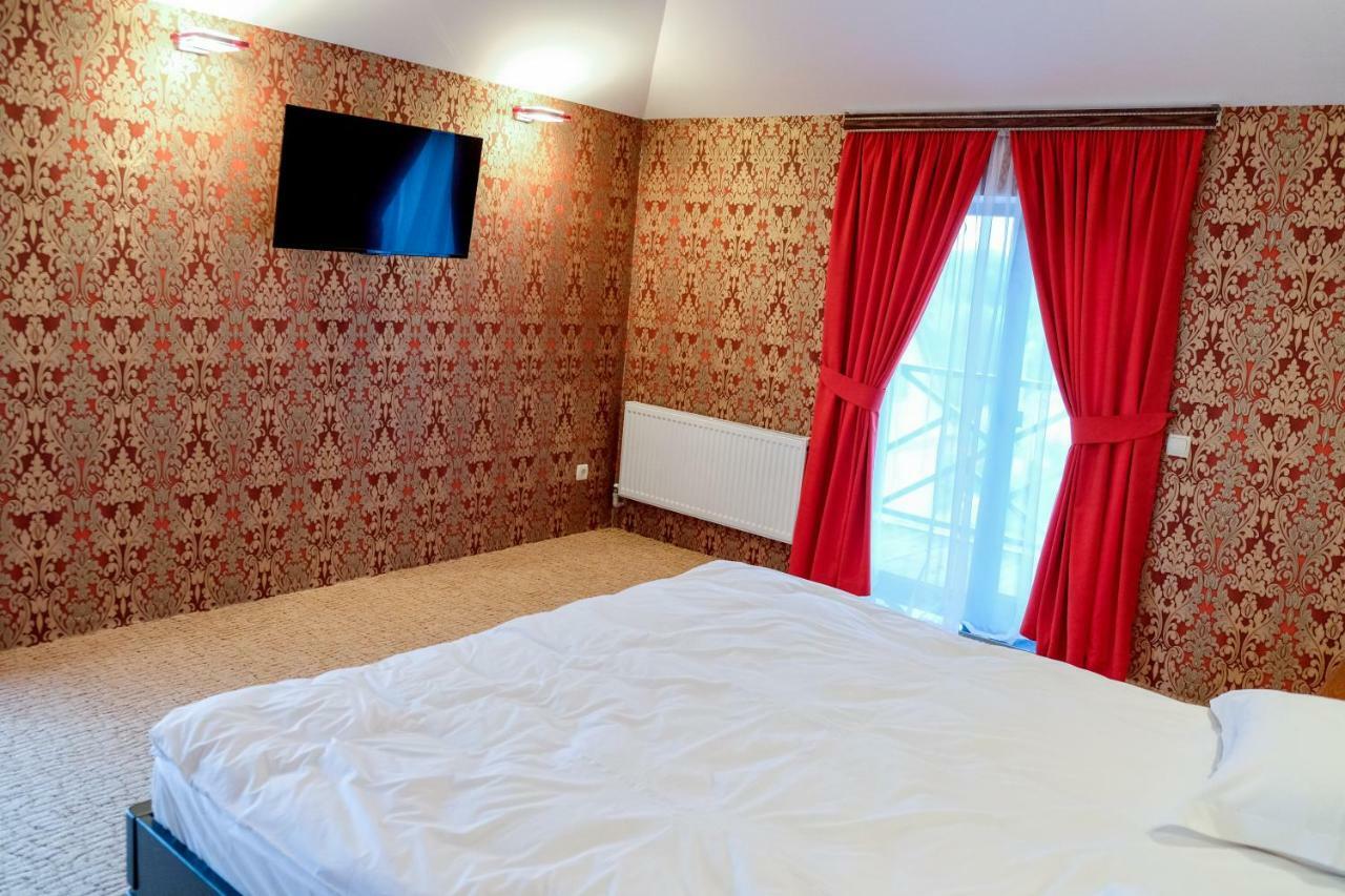 Оздоровчий Комплекс Гайки Заїзд Провулок Сухий Яр 12 Hotel Zhytomyr Bagian luar foto