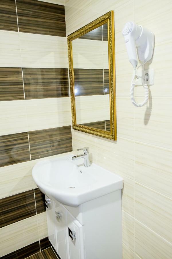 Оздоровчий Комплекс Гайки Заїзд Провулок Сухий Яр 12 Hotel Zhytomyr Bagian luar foto