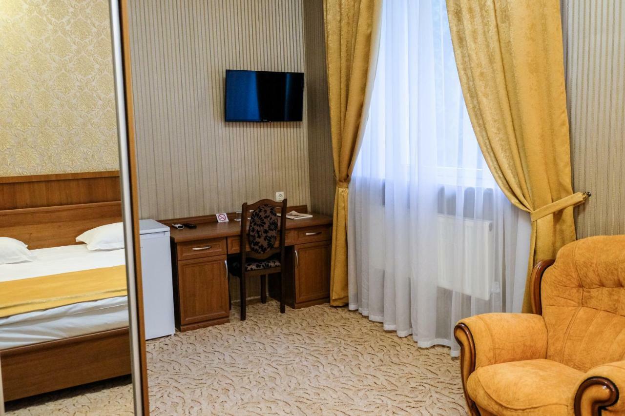 Оздоровчий Комплекс Гайки Заїзд Провулок Сухий Яр 12 Hotel Zhytomyr Bagian luar foto