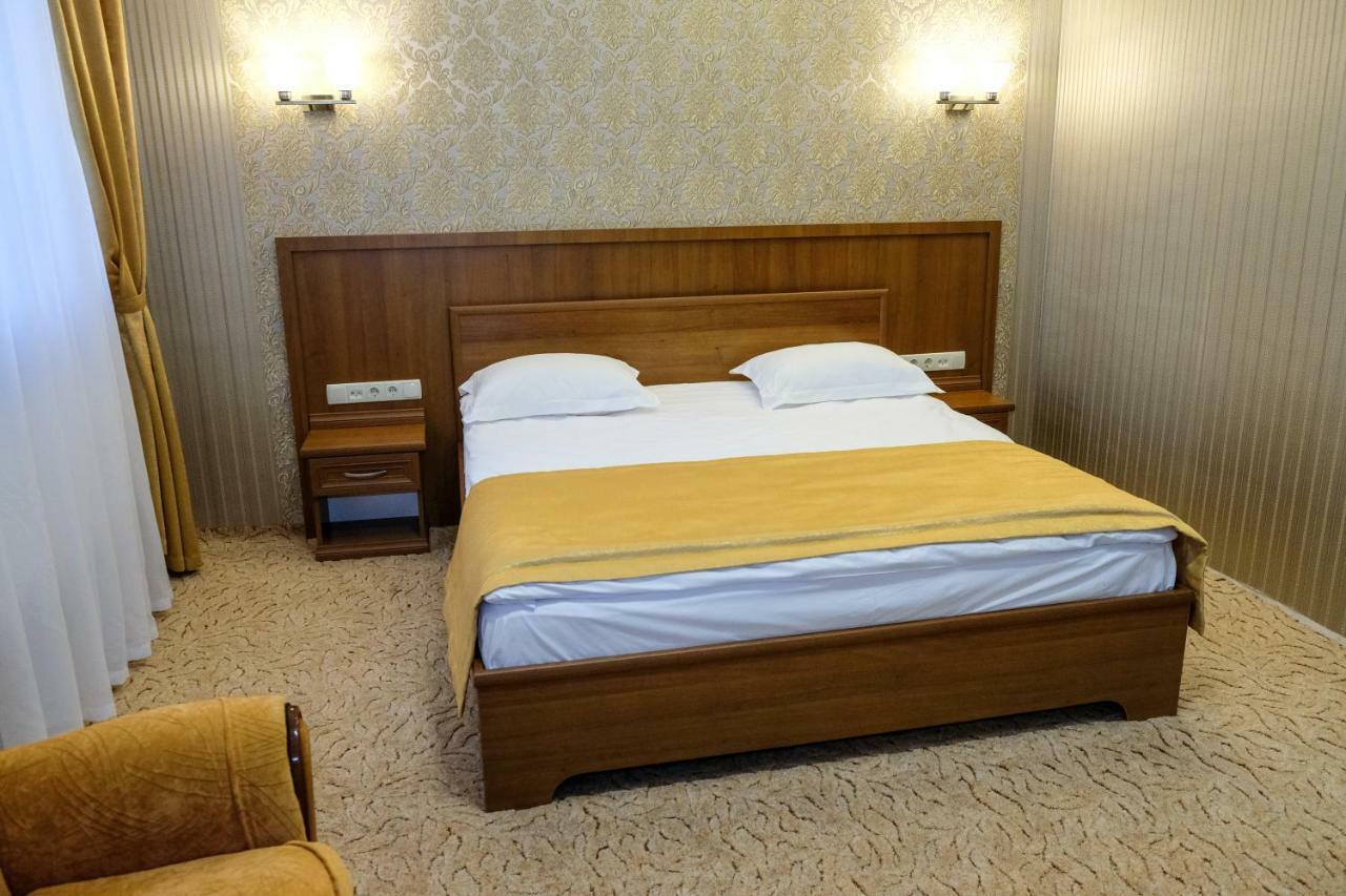Оздоровчий Комплекс Гайки Заїзд Провулок Сухий Яр 12 Hotel Zhytomyr Bagian luar foto