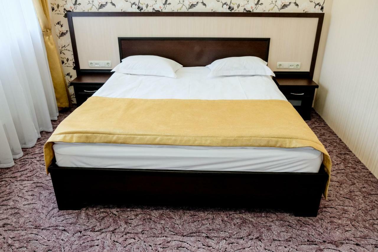 Оздоровчий Комплекс Гайки Заїзд Провулок Сухий Яр 12 Hotel Zhytomyr Bagian luar foto